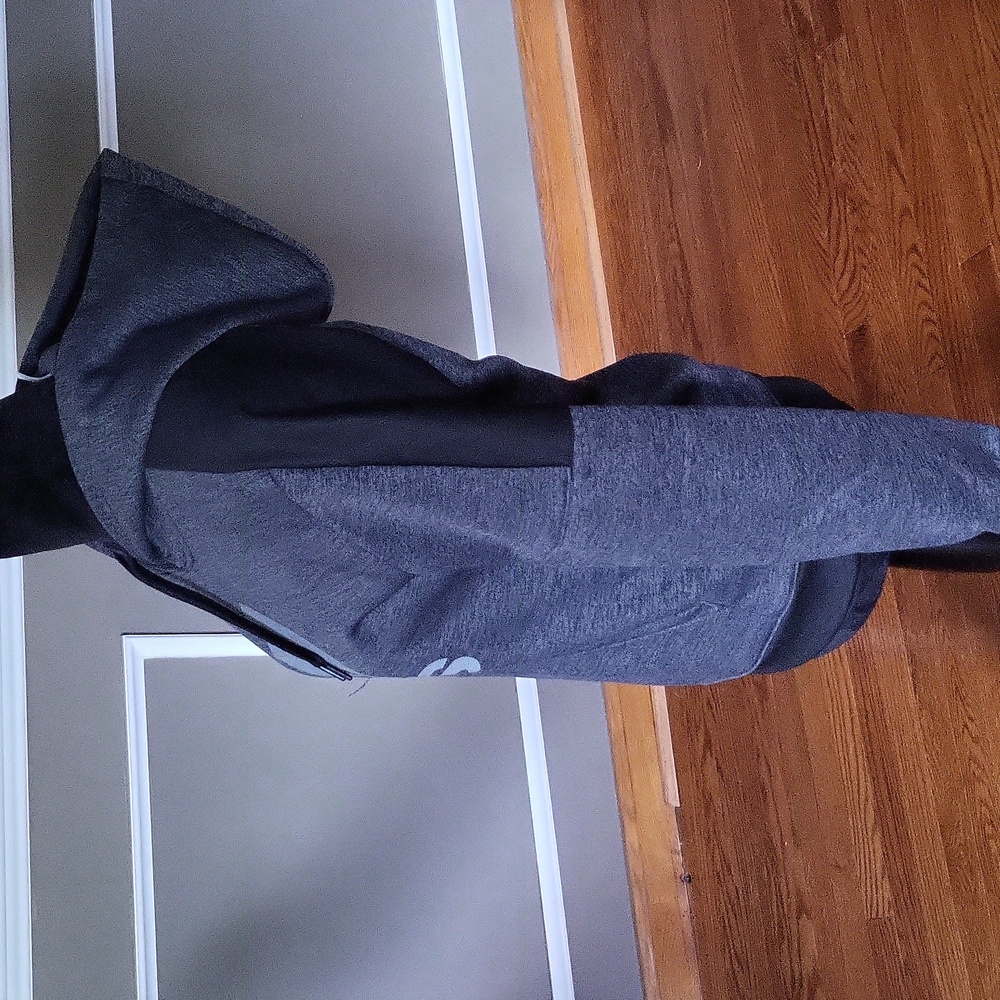 ADIDAS Gray Hoodie Size Small NWT - Picture 4 of 9